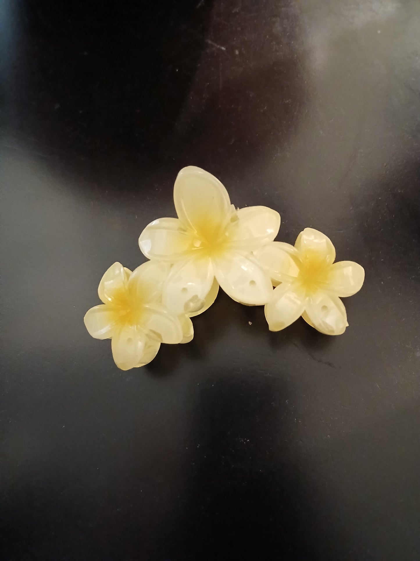 3-Layer Flower Claw-Clips