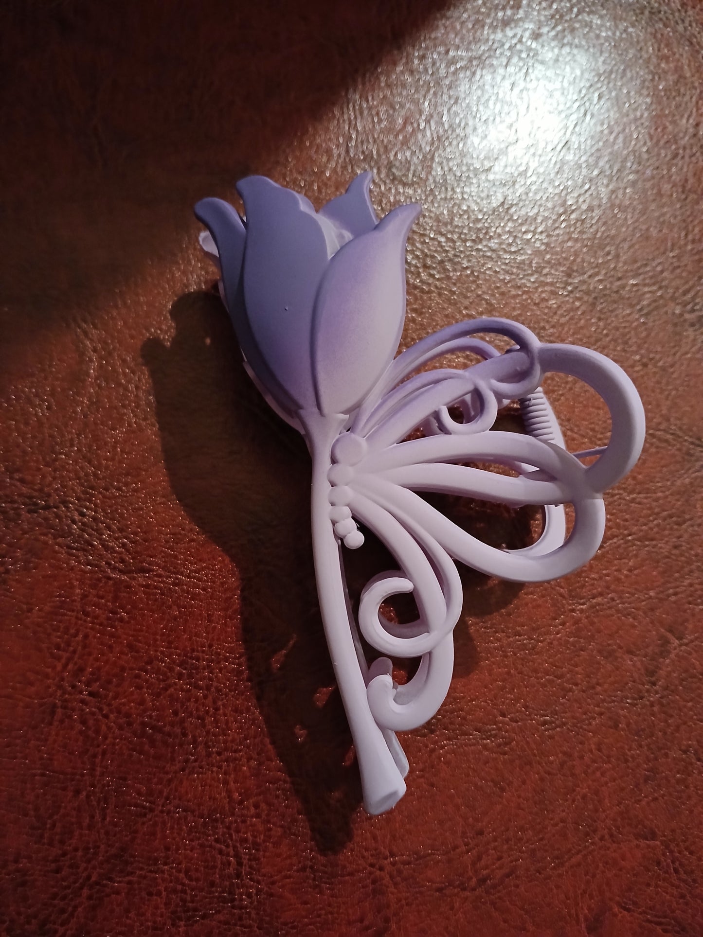 Floral-Stemmed Claw Clip