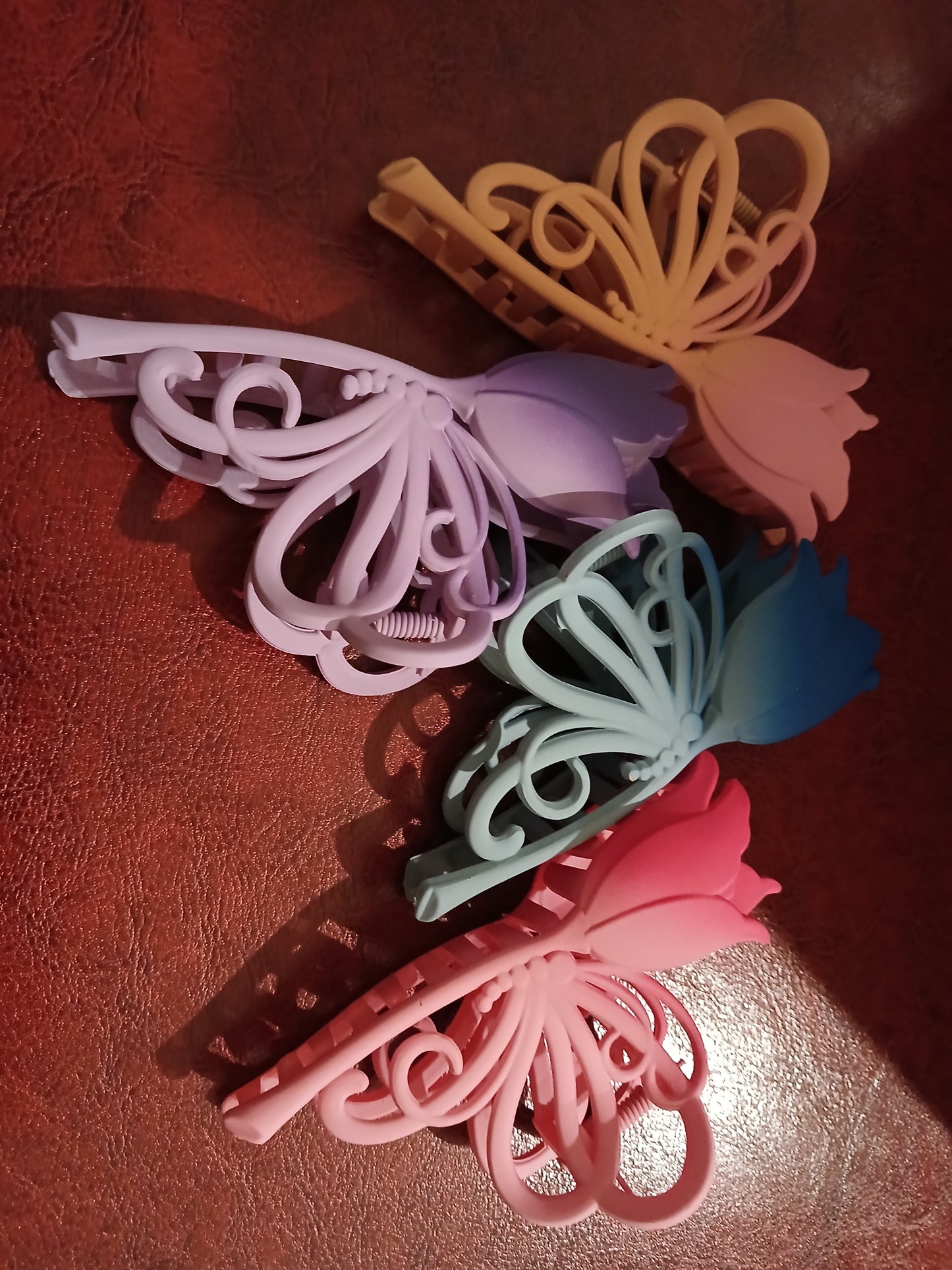 Floral-Stemmed Claw Clip